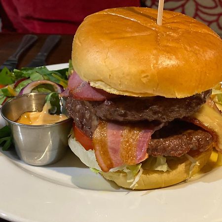 Kings Head - Riverside, رافينستونديل المظهر الخارجي الصورة